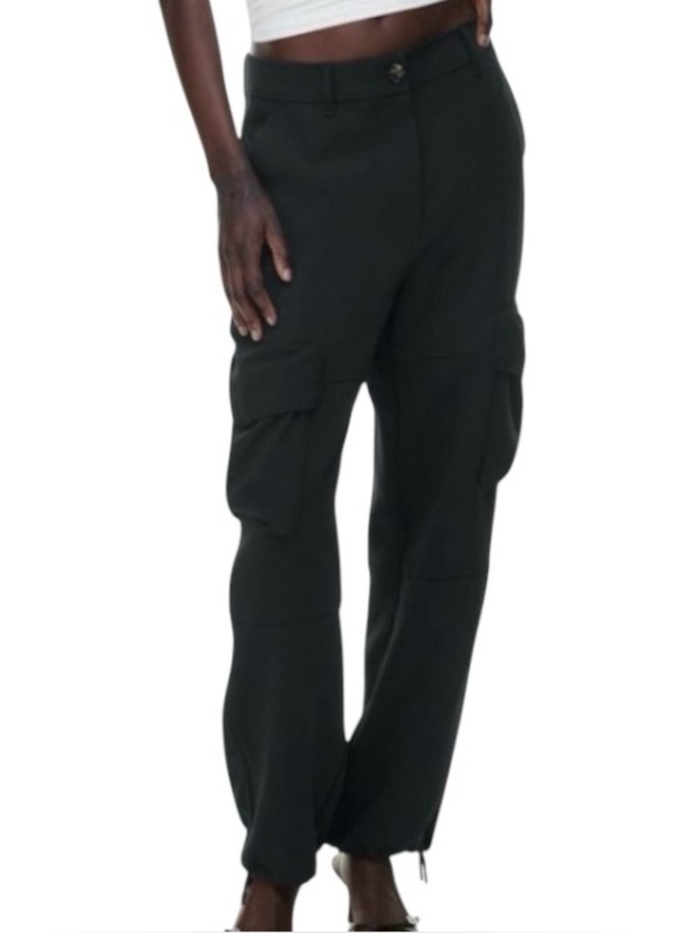 ARITZIA WILFRED NEW PROJECT BLACK CARGO PANTS SIZE 8